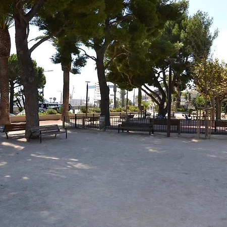Aparthotel Maredda La Ciotat